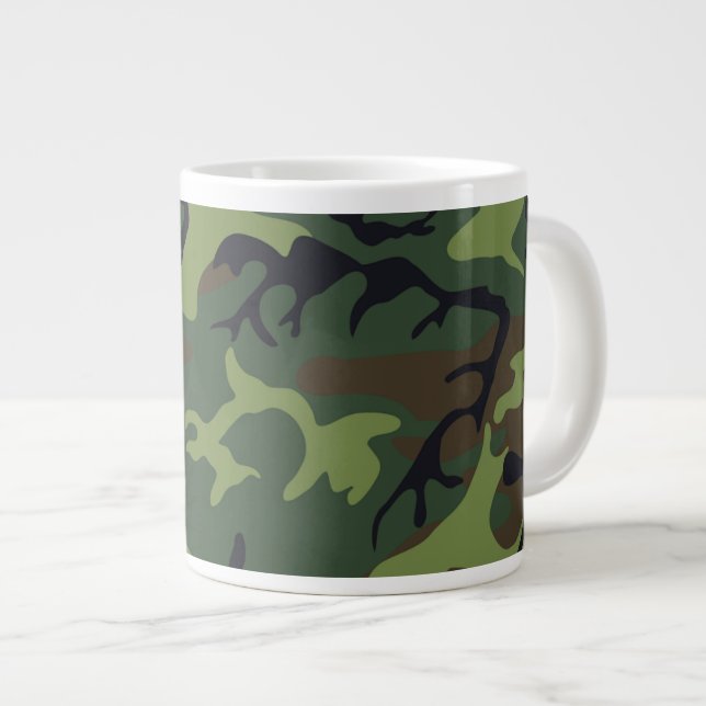 Caneca De Café Grande Padrão de Camuflagem Verde Clássico (Frente Esquerda)