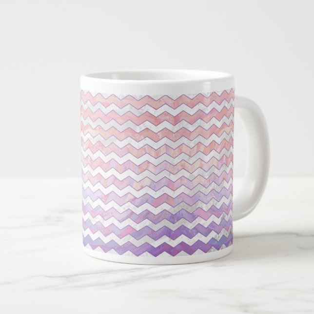Caneca De Café Grande Padrão Zig Zag da rosa claro (Frente Esquerda)