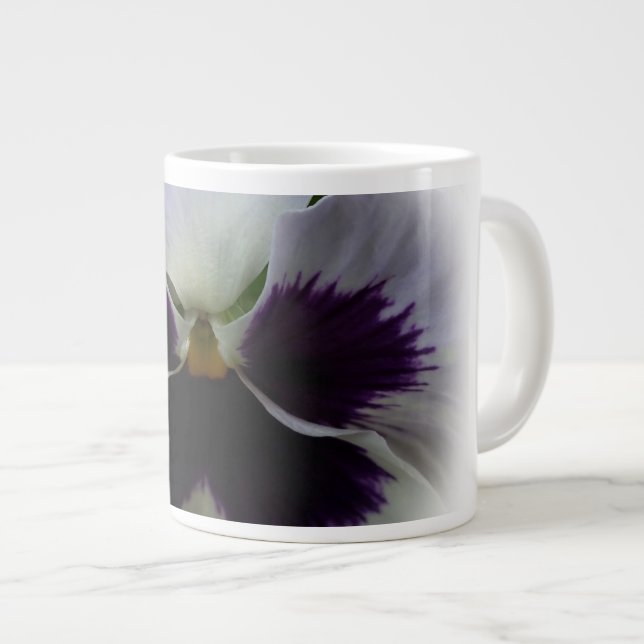 Caneca De Café Grande Pansos roxos e brancos (Frente Esquerda)