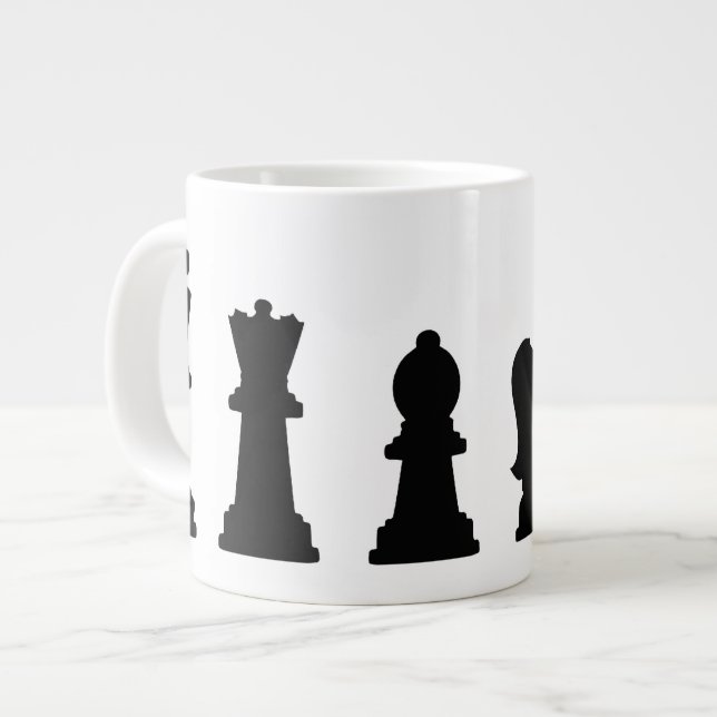 Caneca De Café Grande Peças pretas de xadrez em branco (Frente Esquerda)