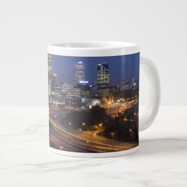 Caneca De Café Grande Perth, Austrália. Vista do centro de Perth a parti (Frente Esquerda)