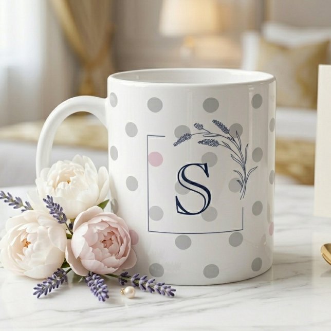 Caneca De Café Grande Pink Polka Dot Monogram Gift for Her Wedding (Criador carregado)