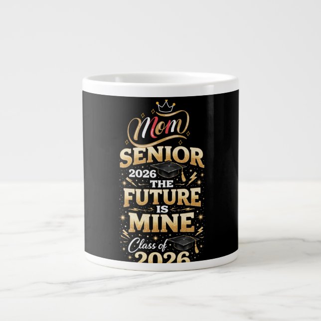 Caneca De Café Grande Proud Mom of a 2026 Graduate (Frente)