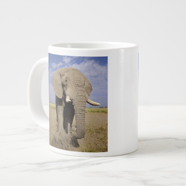 Caneca De Café Grande Quênia: Parque Nacional de Amboseli, elefante masc (Frente Esquerda)