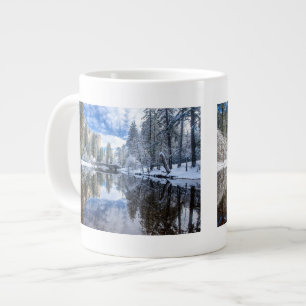 Caneca De Café Grande Reflexo de inverno em Yosemite