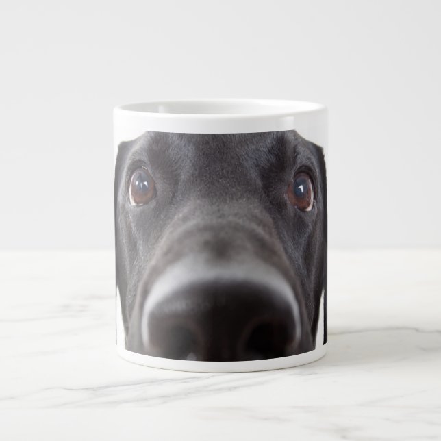 Caneca De Café Grande Retrato de Closeup Black Labrador (Frente)