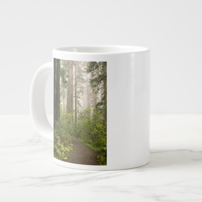 Caneca De Café Grande Rhododendron florescendo entre as Sequoias Vermelh (Frente Esquerda)