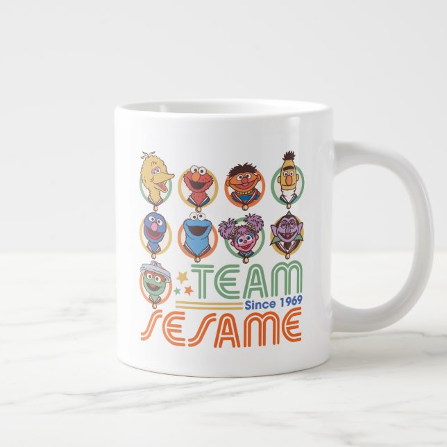 Caneca De Café Grande Rua Sésamo | Equipe Sésamo Desde 1969 (Direita)