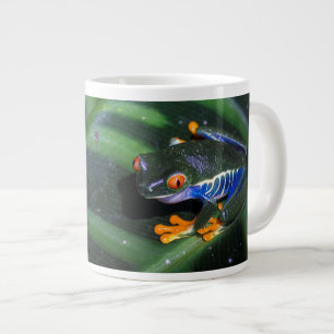 Caneca De Café Grande Sapo De Olhos Vermelhos Em Folha