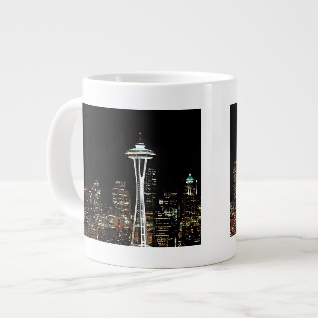 Caneca De Café Grande Seattle Skyline à noite, com Agulha Espacial. (Frente Esquerda)