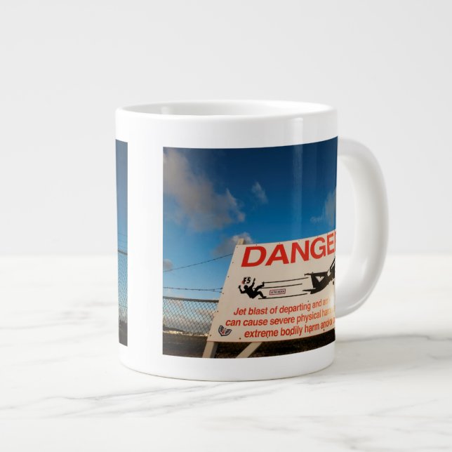 Caneca De Café Grande Sinal de aviso perto da Rua. (Frente Esquerda)