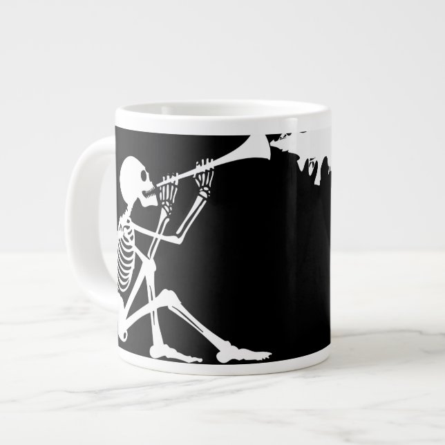 Caneca De Café Grande Skeleton tocando música de Fazer Horn (Frente Esquerda)