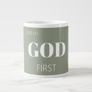Caneca De Café Grande Slogan de Dizer de Fé Primeiro Deus Verde Sage Mod