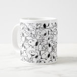 Caneca De Café Grande Snoopy Smile Giggle Ria Padrão<br><div class="desc">Dê uma olhada neste design super fofo com várias poses Snoopy divertidas.</div>