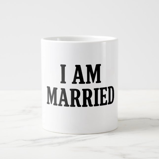 Caneca De Café Grande Sou Casado Engraçado - Presente para Casais (Frente)