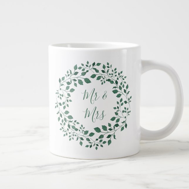 Caneca De Café Grande Sr. e Sra. | Casamento Rustic Green Wreath (Direita)