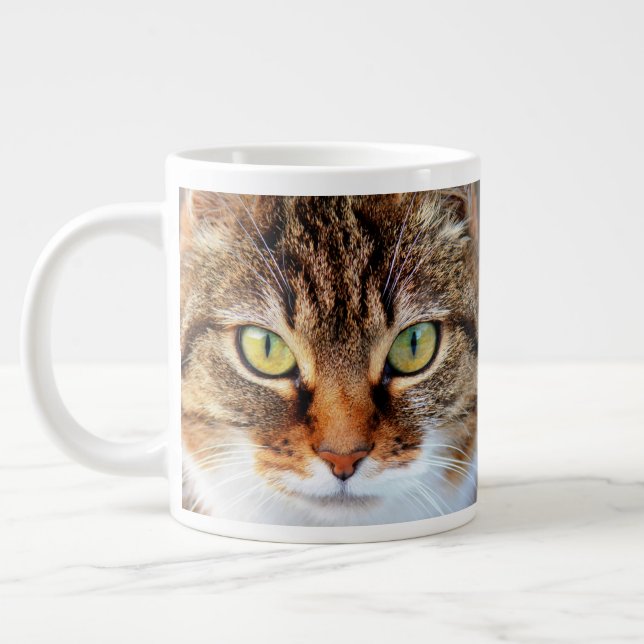 Caneca De Café Grande Tabby Cat Stare Close-up Face (Esquerda)