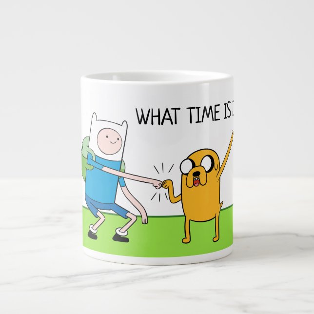 Caneca De Café Grande Tempo de Aventura | Finn & Jake Fist Bump (Frente)