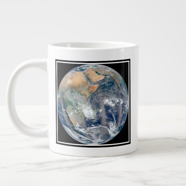 Caneca De Café Grande Terra cheio Mostrando O Hemisfério Leste. (Esquerda)