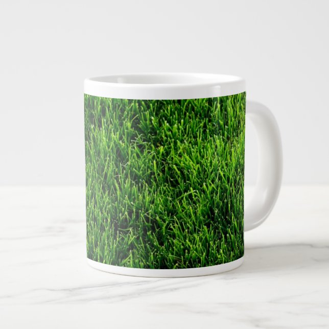 Caneca De Café Grande Textura verde de grama de um campo de futebol (Frente Esquerda)