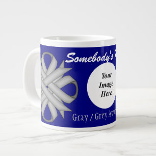 Caneca De Café Grande Tmpl de fita de cinza/Cinza por Kenneth Yoncich
