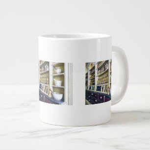 Caneca De Café Grande Três morteiros e caldeiras em farmácia