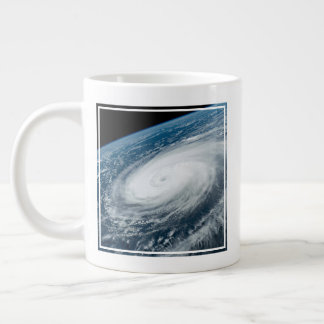 Caneca De Café Grande Tufão Hinnamnor.