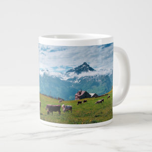 Caneca De Café Grande Vacas felizes na Fazenda na Suiça