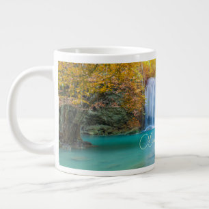 Caneca De Café Grande Visão de queda de Erawan Waterfall Tailândia