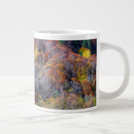 Caneca De Café Grande Vista aérea das árvores coloridas da floresta do o