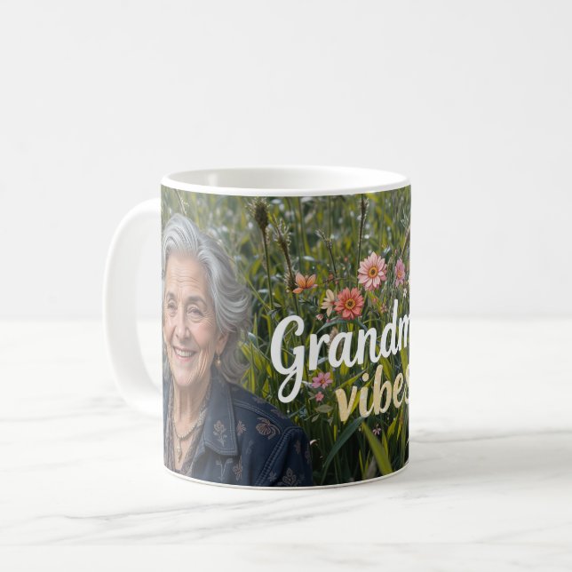 Caneca De Café Grandma Vibes (Frente Esquerda)