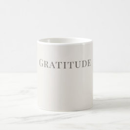 Caneca De Café Gratidão – Design de Tipografia Minimalista