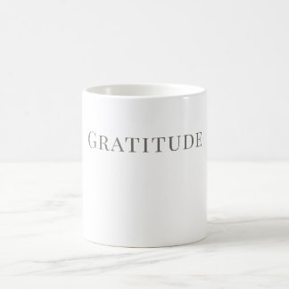 Caneca De Café Gratitude Mug – Minimal Typography Design