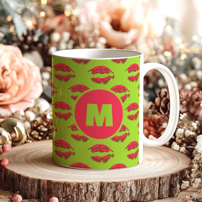 Caneca De Café Green and Red XOXO Kissing Lips Personalized (Criador carregado)