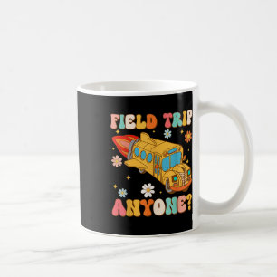 Caneca De Café Groovy Field Trip Anyone School Bus Driver Amarelo