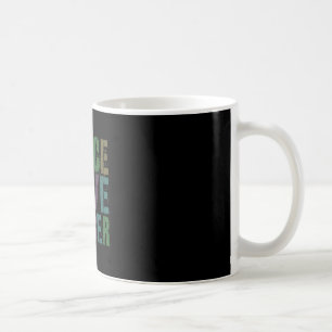 Caneca De Café Groovy Paz Amor Futebol Chutando Ll Garotas Mãe Cl