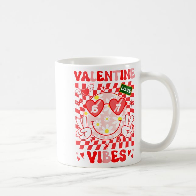 Caneca De Café Groovy Valentine Vibes Happy Valentine's Day Girl  (Direita)