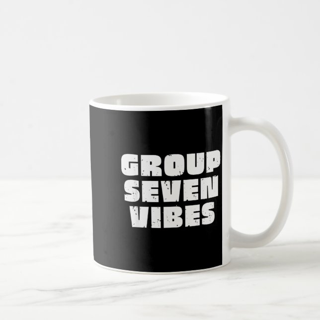 Caneca De Café Group 7 Seven Vibes Elite Members  (Direita)