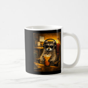 Caneca De Café Guaxinim bebendo café gelado fã de cafeína engraça