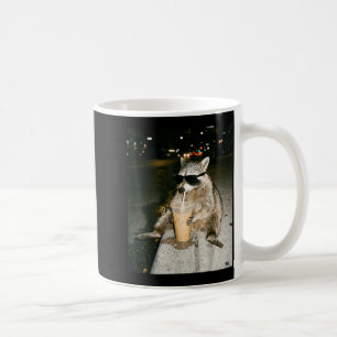 Caneca De Café Guaxinim engraçado bebendo meme de café gelado hom
