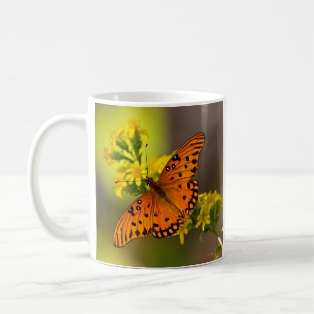 Caneca De Café Gulf Fritillary aka Passion Butterfly on Goldenrod (Esquerda)