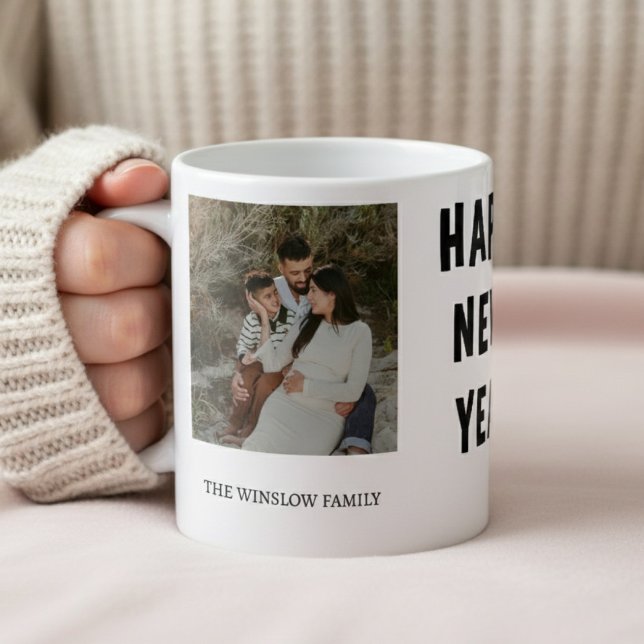 Caneca De Café Happy New Year  Personalized Family Name Photo   (Criador carregado)
