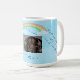 Caneca De Café Held Between Every Moment