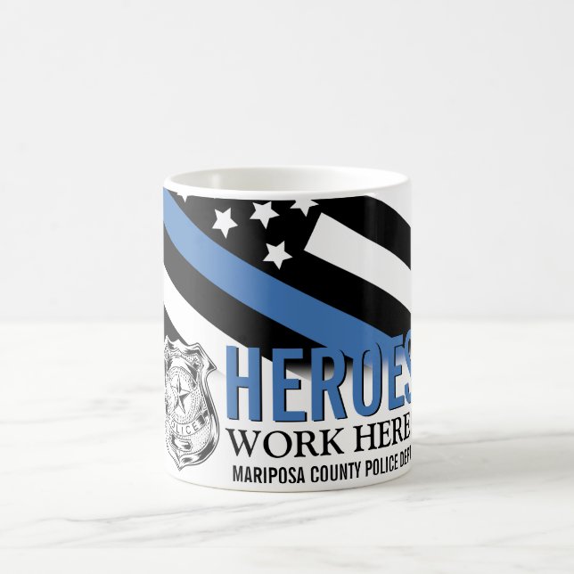 Caneca De Café Heróis da Polícia Trabalham Aqui Bandeira American (Centro)