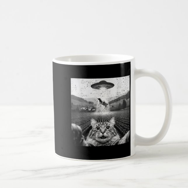 Caneca De Café Hilarious Cat Selfie Ufo Cow Abduction Alien Meme  (Direita)