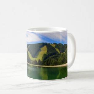 Caneca De Café Hirschenkogel no verão - reflexões da água