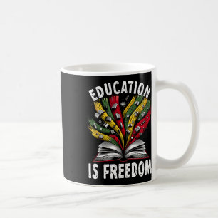 Caneca De Café História Negra Educação é Livro da Liberdade Preto