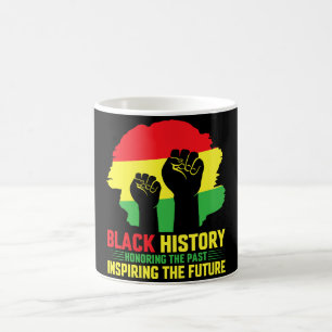 Caneca De Café Honrando O Mês Da História Negra Passada