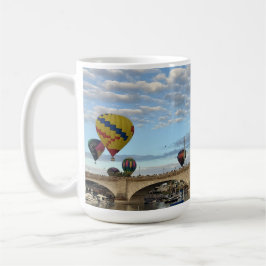 Caneca De Café Hot Air Balloons over the London Bridge 2026