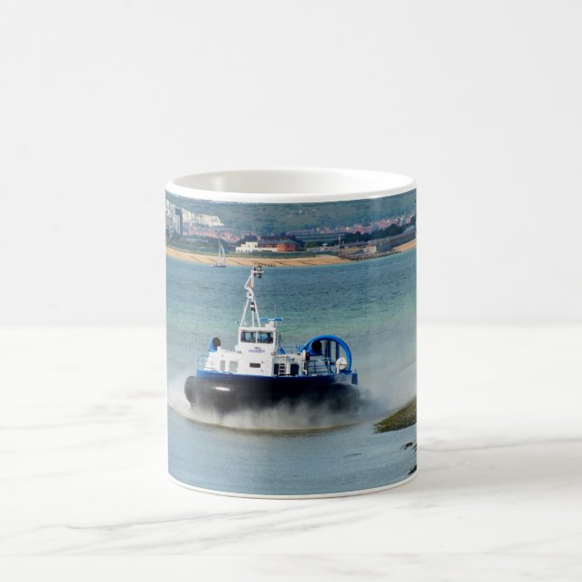 Caneca De Café Hovercraft chegando a Ryde (Centro)